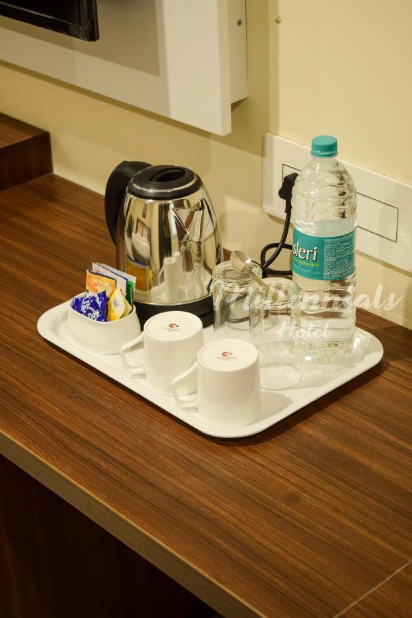 Millennials Hotel Anekal Buitenkant foto