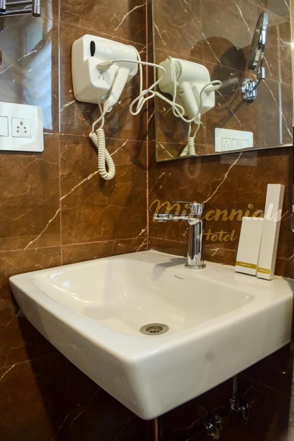 Millennials Hotel Anekal Buitenkant foto